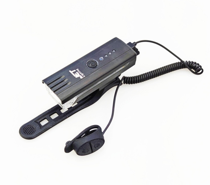 Lampa przód AU215 400 lumenów z elektronicznym sygnałem USB
