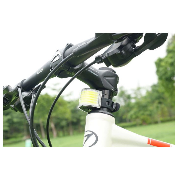 Lampa przód JET M3 120 lumenów USB 320°